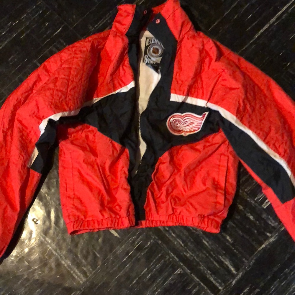 Vintage windbreaker